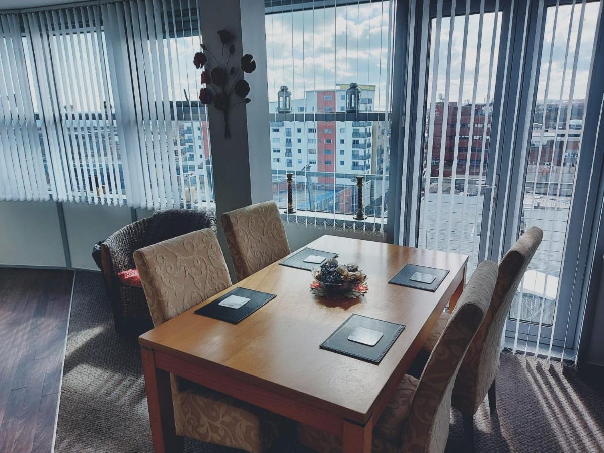 City Centre Penthouse Apartment Сандерлэнд Экстерьер фото