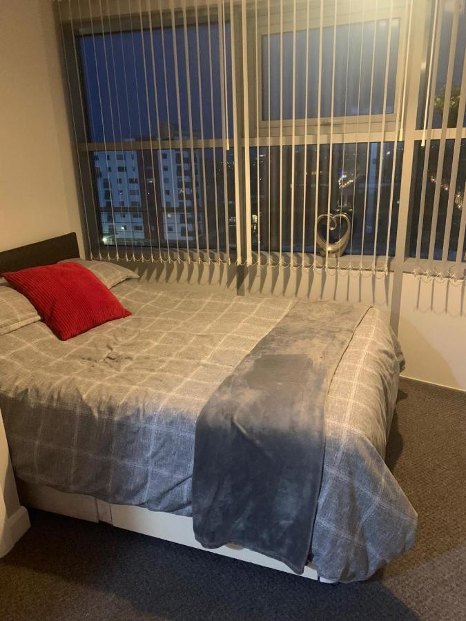 City Centre Penthouse Apartment Сандерлэнд Экстерьер фото