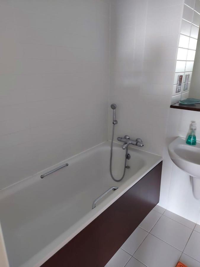 City Centre Penthouse Apartment Сандерлэнд Экстерьер фото